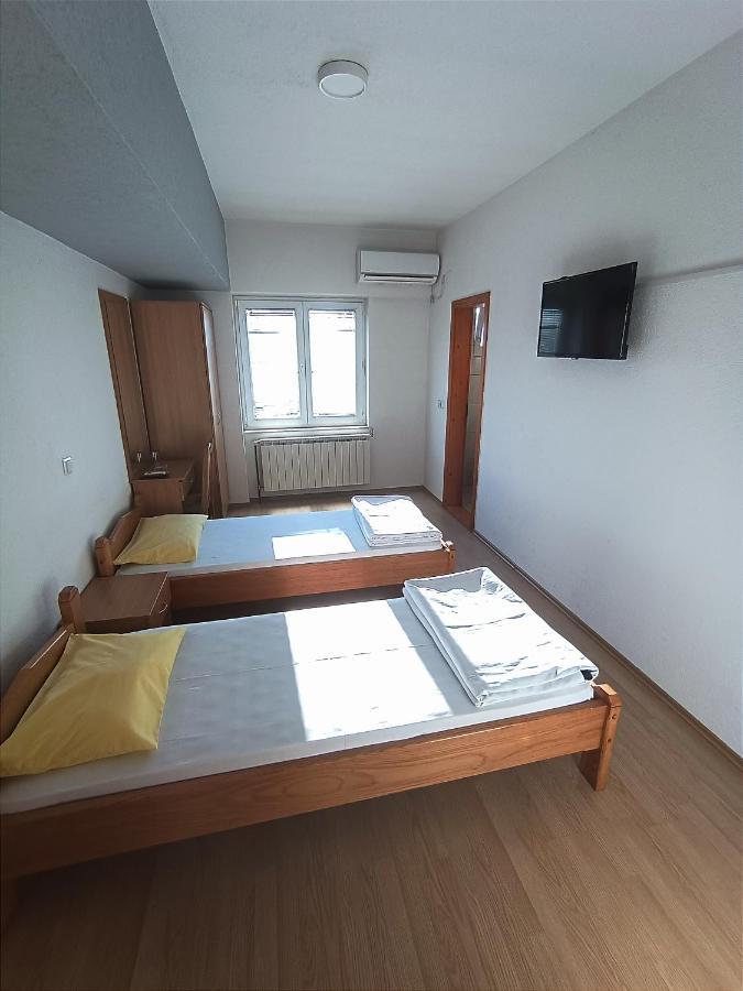 Motel Gas-Petrol Brčko Esterno foto